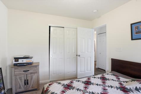 5673 Broadcaster Lane Plainfield IN 46168