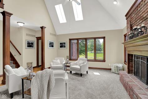 3592 W Smokey Row Road Bargersville IN 46106