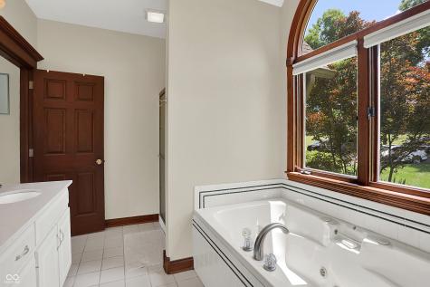 3592 W Smokey Row Road Bargersville IN 46106