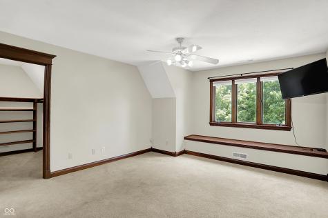 3592 W Smokey Row Road Bargersville IN 46106