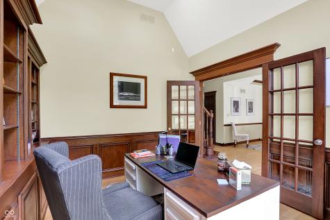 3592 W Smokey Row Road Bargersville IN 46106