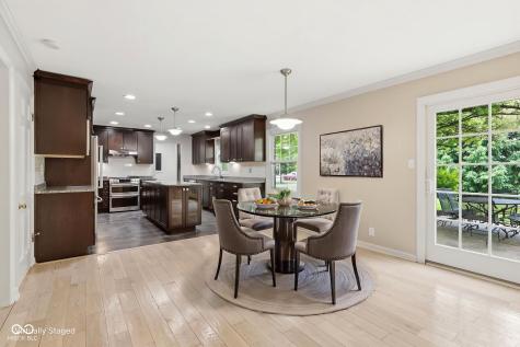 9008 Chestnut Court Indianapolis IN 46260