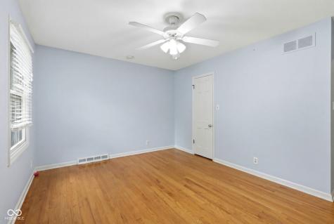 9008 Chestnut Court Indianapolis IN 46260