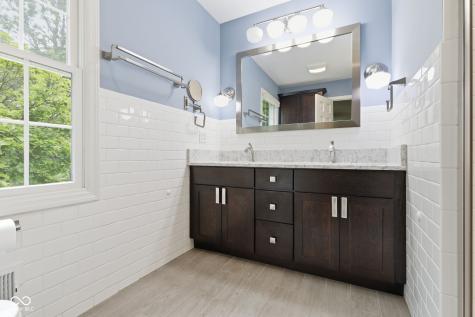 9008 Chestnut Court Indianapolis IN 46260
