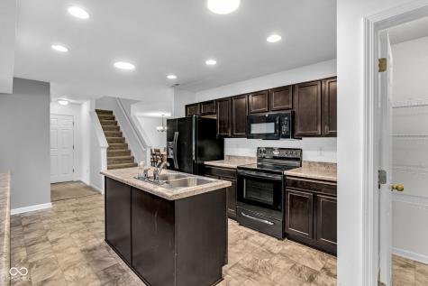 5644 Broadcaster Lane Plainfield IN 46168
