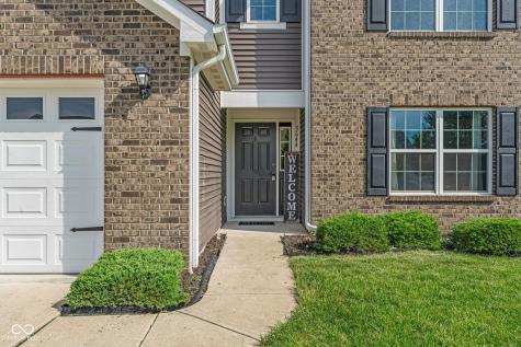 5644 Broadcaster Lane Plainfield IN 46168