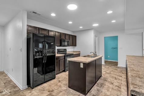 5644 Broadcaster Lane Plainfield IN 46168
