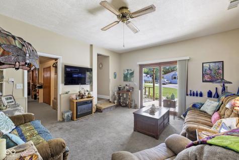 151 W Boone Street Cloverdale IN 46120