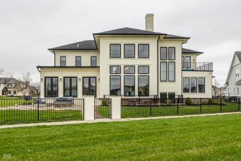 1693 Beaufain Street Carmel IN 46032
