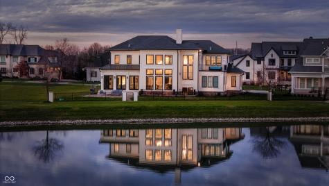 1693 Beaufain Street Carmel IN 46032