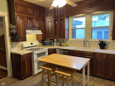 519 E Wabash Avenue Crawfordsville IN 47933