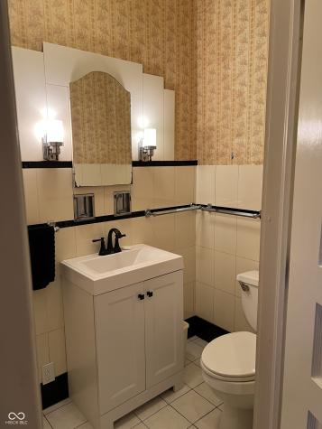 519 E Wabash Avenue Crawfordsville IN 47933