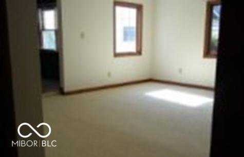 234 S East Street Pendleton IN 46064
