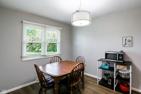 7010 Grosvenor Place Indianapolis IN 46220