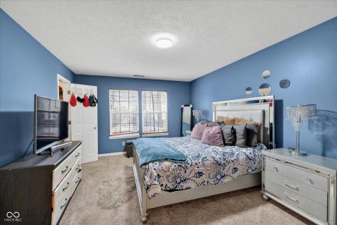 3815 Nuthatcher Drive Indianapolis IN 46228