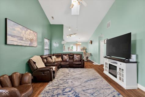 3815 Nuthatcher Drive Indianapolis IN 46228