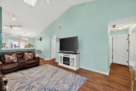 3815 Nuthatcher Drive Indianapolis IN 46228
