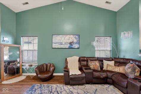 3815 Nuthatcher Drive Indianapolis IN 46228