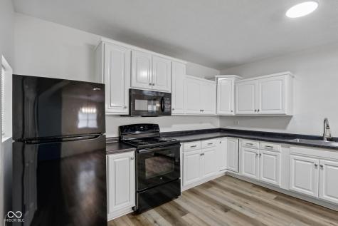 809 N Meridian Street Brazil IN 47834