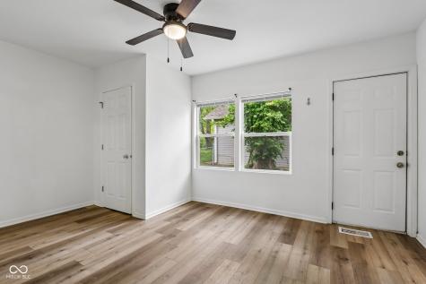 809 N Meridian Street Brazil IN 47834