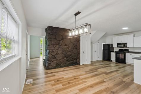 809 N Meridian Street Brazil IN 47834