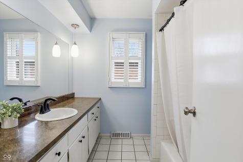 916 Dreamy Street Greenwood IN 46142