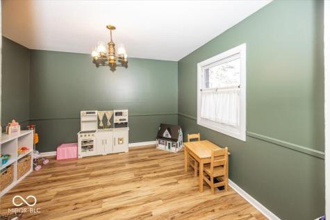 8058 N Richardt Avenue Indianapolis IN 46256