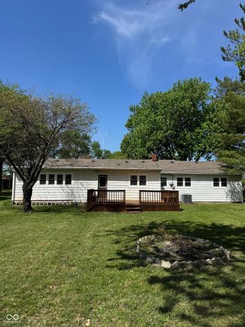 909 N Sadlier Drive Indianapolis IN 46219