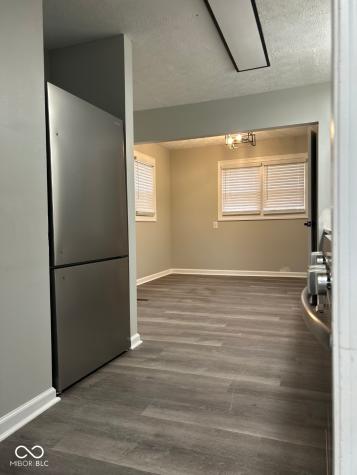 909 N Sadlier Drive Indianapolis IN 46219