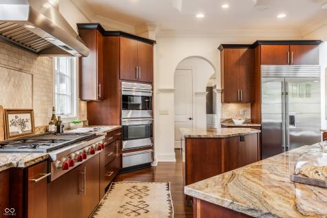 2377 Finchley Road Carmel IN 46032