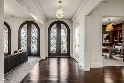 2377 Finchley Road Carmel IN 46032