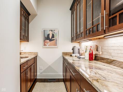 2377 Finchley Road Carmel IN 46032