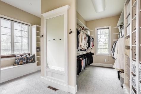 2377 Finchley Road Carmel IN 46032