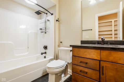 2377 Finchley Road Carmel IN 46032