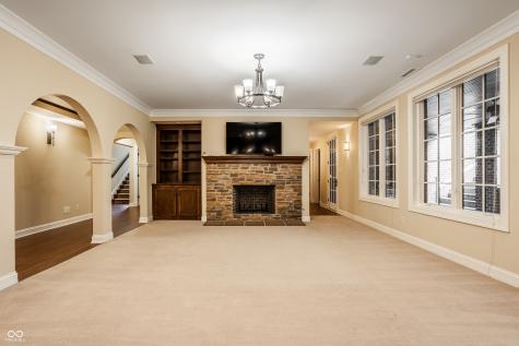 2377 Finchley Road Carmel IN 46032