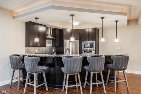 2377 Finchley Road Carmel IN 46032