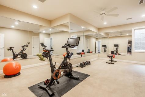 2377 Finchley Road Carmel IN 46032