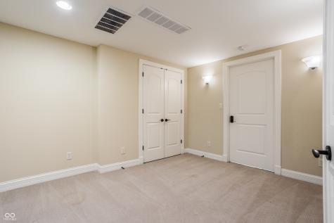 2377 Finchley Road Carmel IN 46032