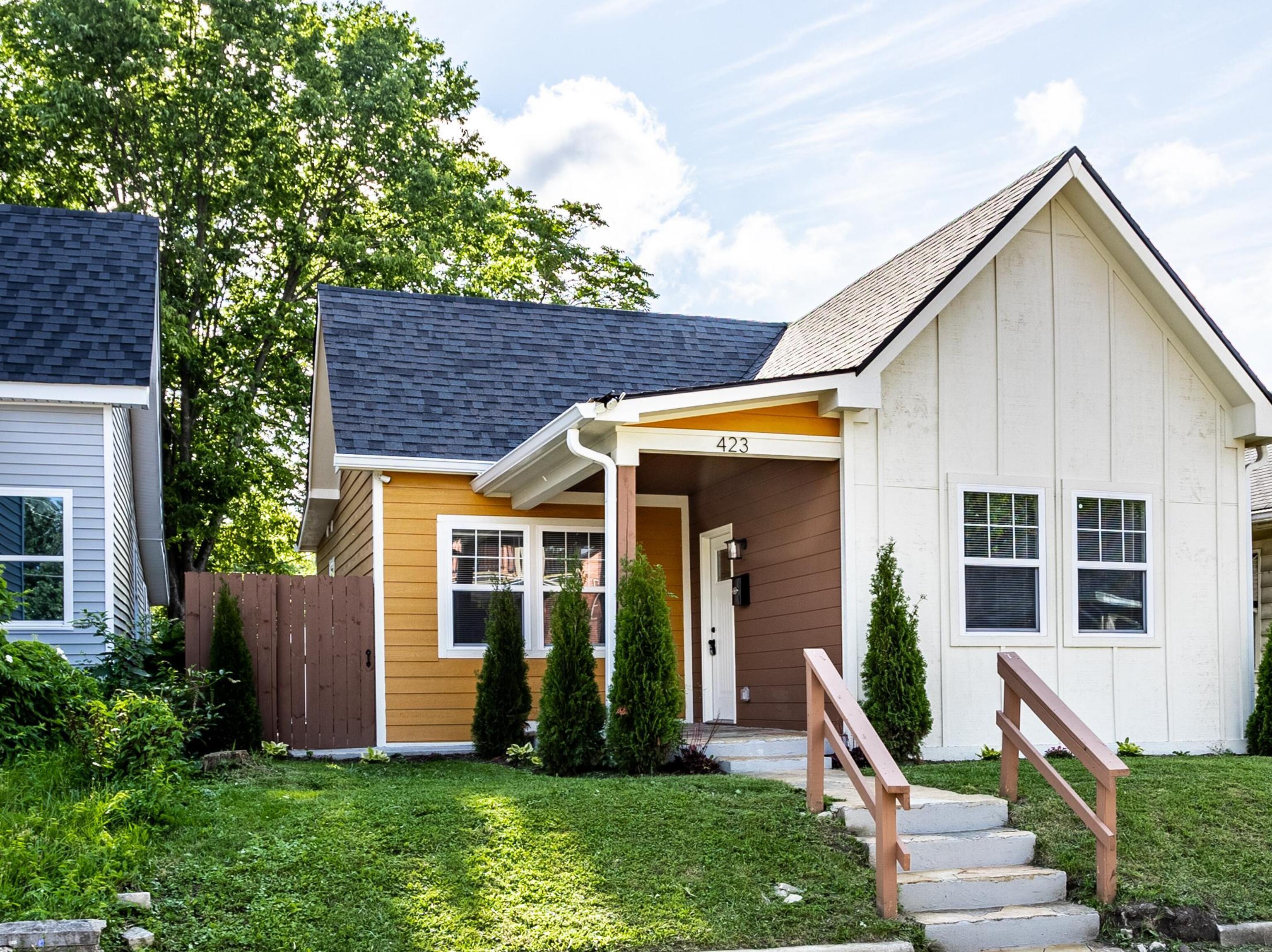 423 N Forest Avenue Indianapolis IN 46201