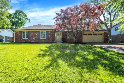 820 Fernwood Court Indianapolis IN 46234