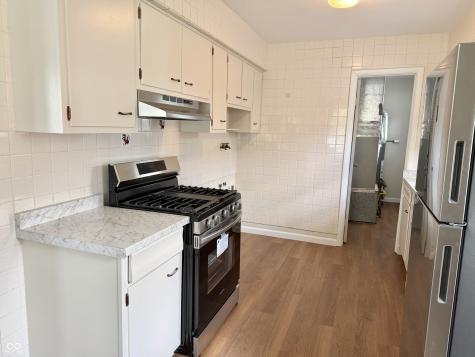 208 N 5th Avenue Beech Grove IN 46107