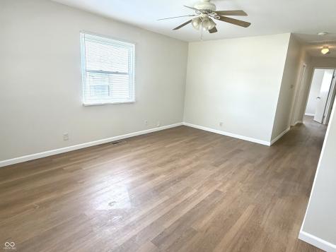 208 N 5th Avenue Beech Grove IN 46107