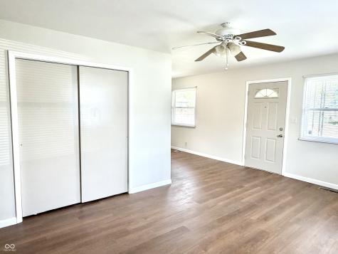 208 N 5th Avenue Beech Grove IN 46107