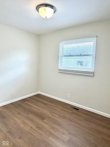 208 N 5th Avenue Beech Grove IN 46107