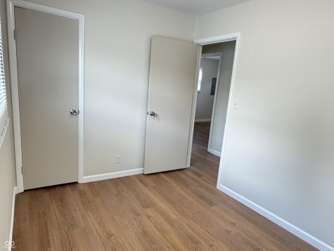 208 N 5th Avenue Beech Grove IN 46107