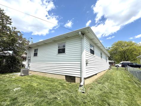 208 N 5th Avenue Beech Grove IN 46107