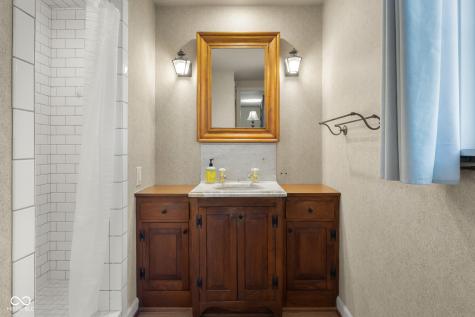 575 Artist Drive Nashville IN 47448