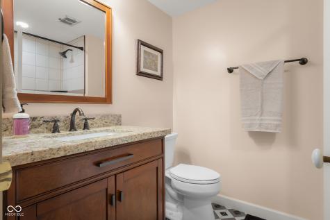 575 Artist Drive Nashville IN 47448