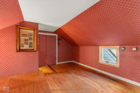 575 Artist Drive Nashville IN 47448