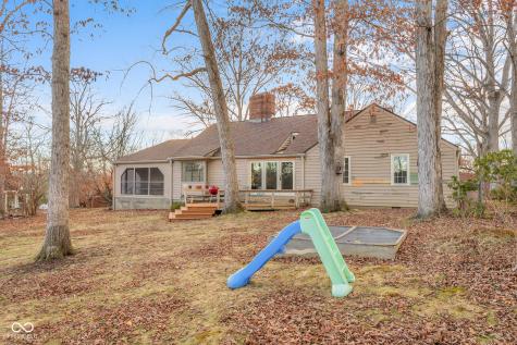 575 Artist Drive Nashville IN 47448